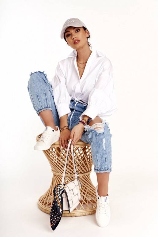 Baltos spalvos laisvalaikio -... Baltos spalvos laisvalaikio -...