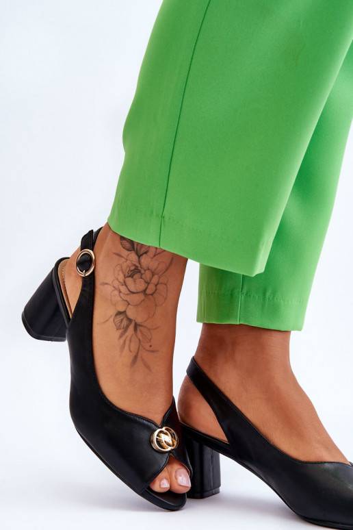 Moteriškos basutės su kulniukais Hette Moteriškos basutės su kulniukais Hette