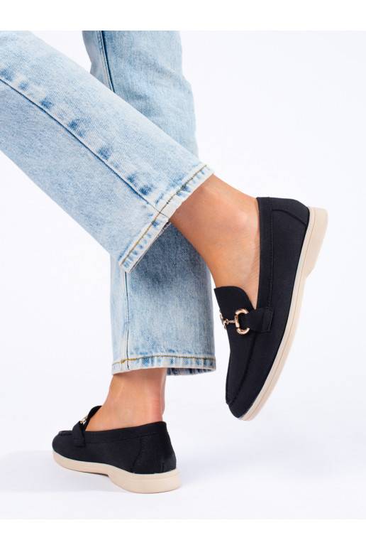 iš zomšos pusbačiai juodos spalvos Shelovet