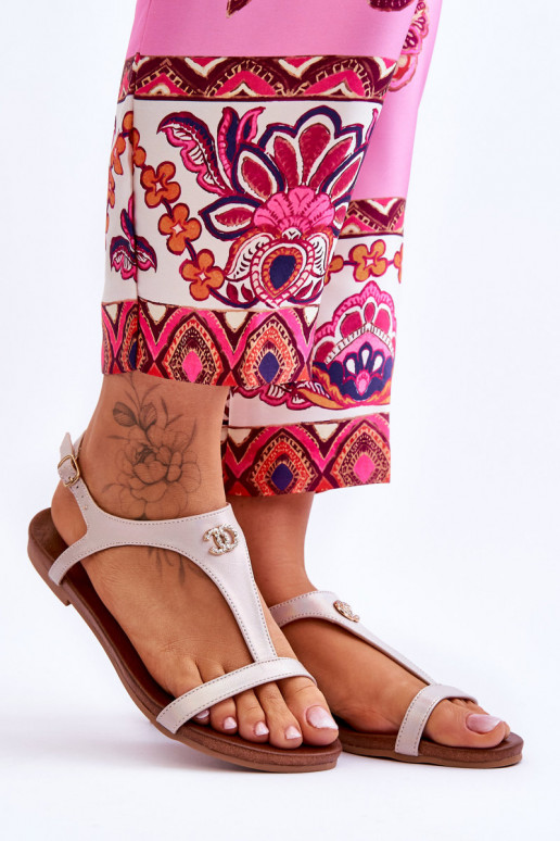 Smėlio spalvos lygiapadės basutės... Smėlio spalvos lygiapadės basutės...