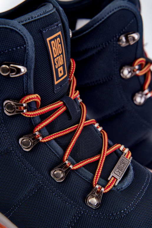 Tamsiai mėlyni vyrams žygio batai... Tamsiai mėlyni vyrams žygio batai...