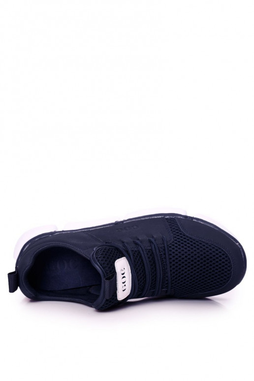 Tamsiai mėlynos spalvos sportiniai... Tamsiai mėlynos spalvos sportiniai...