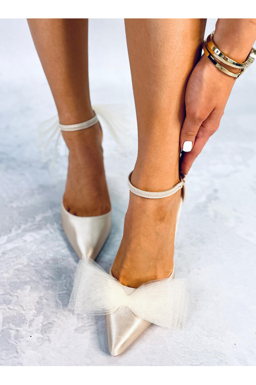 Aukštakulniai bateliai su tiulio...