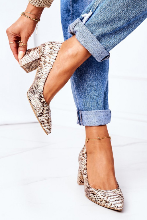 Aukso spalvos bateliai Shoes su...