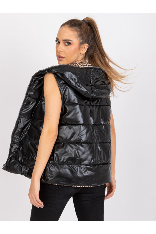 Juoda dygsniuota apverčiama Addison...