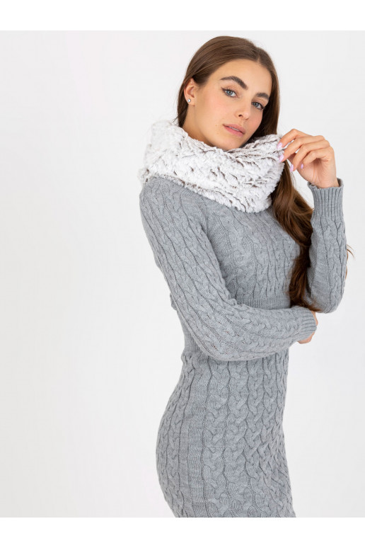 Baltai tamsiai rudas dirbtinio kailio...